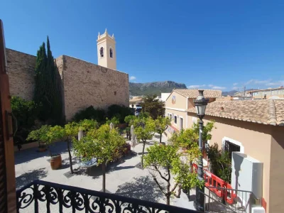 Casa de pueblo en Zona Pueblo – foto 1