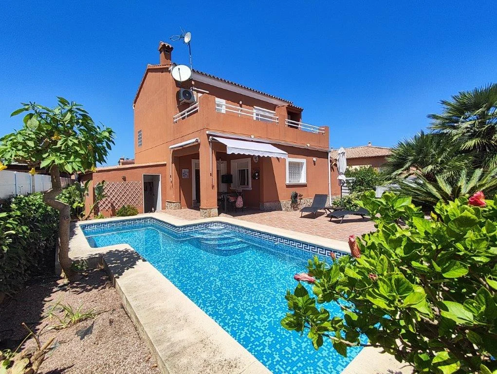 Villa en Dénia – foto 1