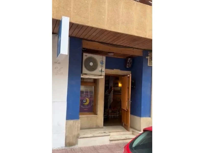 Edificio comercial en Puerto – foto 4