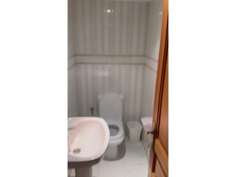 Edificio comercial en Puerto – foto 14
